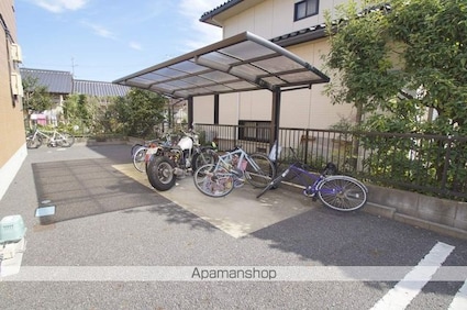 メゾン・Ｋ＆Ｋ[2LDK/54.1m2]の外観3