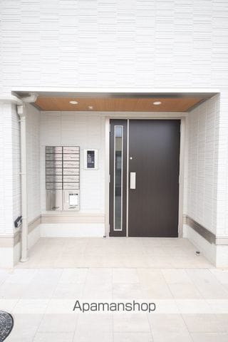 ディールーム松木Aの玄関写真