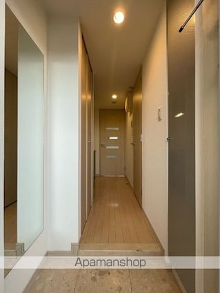 グランド・ガーラ代田橋[1K/23.63m2]の玄関