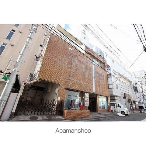 小関ビルの外観写真