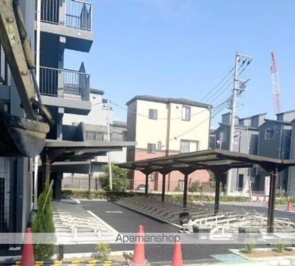 クレヴィスタ立石Ⅱ[1K/25.65m2]の駐車場