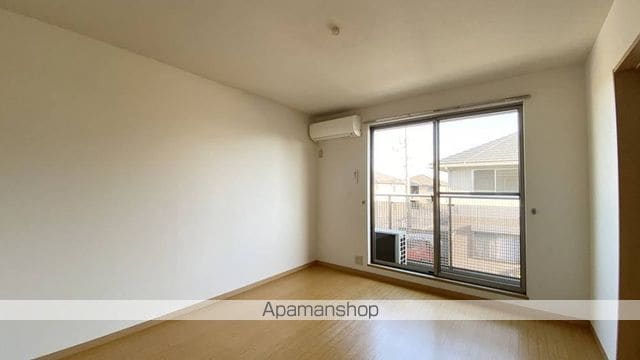 ペアフィールド B棟の内装写真