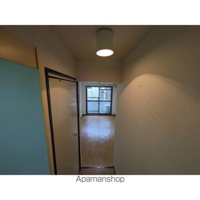 ペアハイツ世田谷[1R/13.1m2]のリビング・居間2