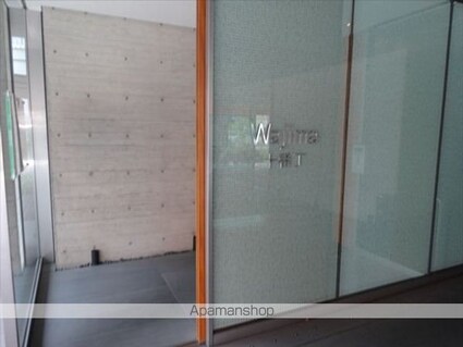 和歌山県和歌山市十番丁[2LDK/141.45m2]の共用部1
