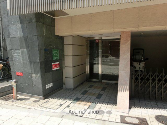 APEX松屋町ヴァンデュールの玄関写真