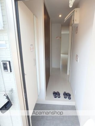 コンフォルタ　Ａ棟[2LDK/54.02m2]の玄関