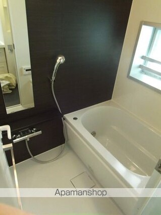 東京都新宿区岩戸町[1K/29.28m2]のバス