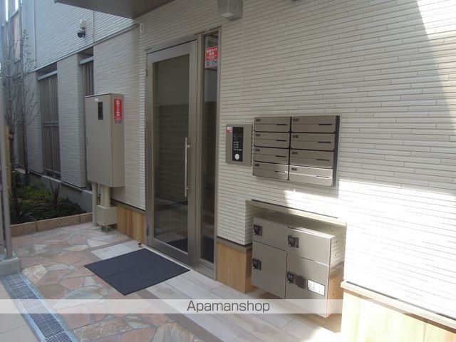 ゴールイン岸城の玄関写真