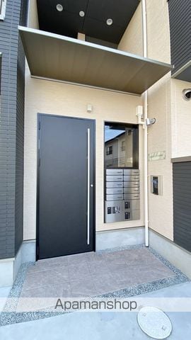 RIVER CITY 西川原の玄関写真