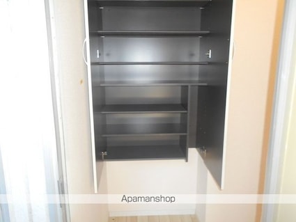 ライブリーハイム　ミーサ　Ａ棟[2LDK/54.39m2]の玄関