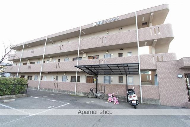 優愛マンションの外観写真