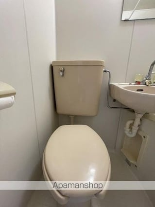 サンクシャンブル[1R/15.3m2]のトイレ