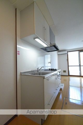 コーポ間の内装写真