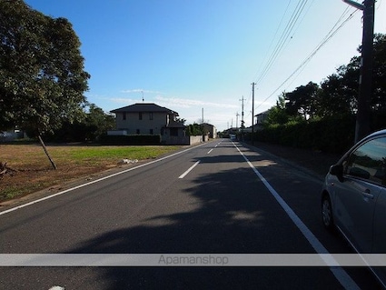 マイ　リバーサイド[1LDK/47.93m2]の周辺2