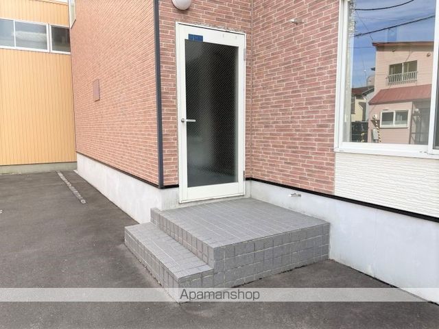 レオパレスIMPULVの玄関写真