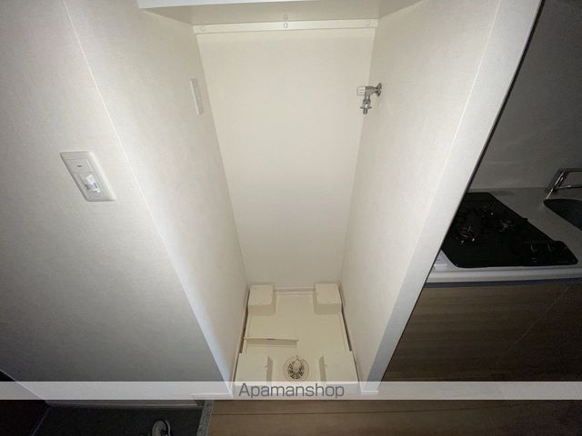 小田急伊勢原駅前マンションの内装写真