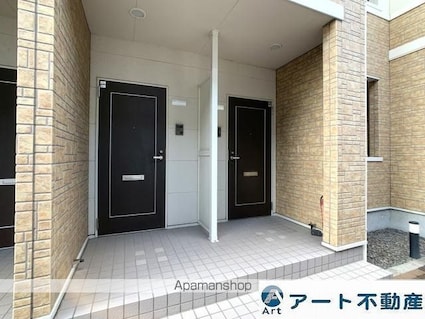 スカイコーポ垣生[2LDK/55.14m2]のエントランス1