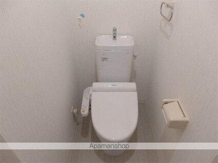 ロイヤルハウスアール１[1LDK/44.78m2]のトイレ