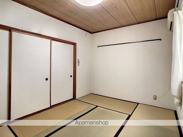 ペルシェ野々市IIIの内装写真