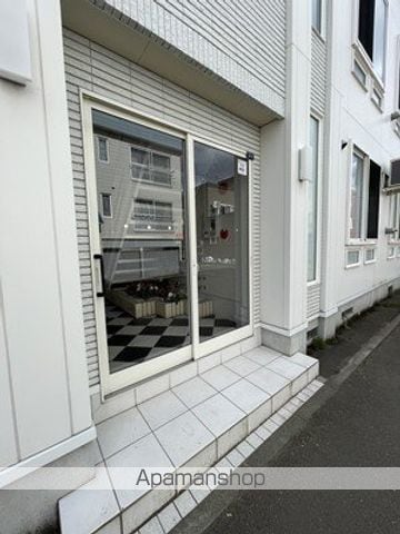ルミエールFPCの玄関写真