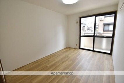 香川県高松市松島町３丁目[3DK/65m2]の内装2