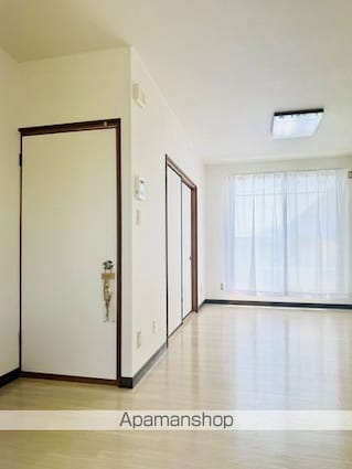 ウィングズ・Ｕ[1LDK/39.74m2]のリビング・居間