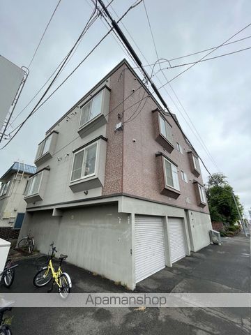 カーサ山鼻の外観写真