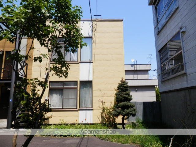 コテージ南郷通の外観写真