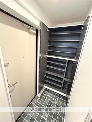ＬｉｖｅＦｌａｔ森下Ⅱ[1DK/27.18m2]の玄関