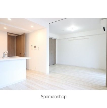 コンフォリア新宿[1LDK/40.2m2]のリビング・居間