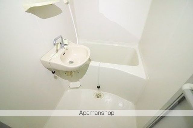 レオパレスサンキエムの内装写真