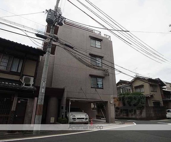 ピュア衣笠の外観写真