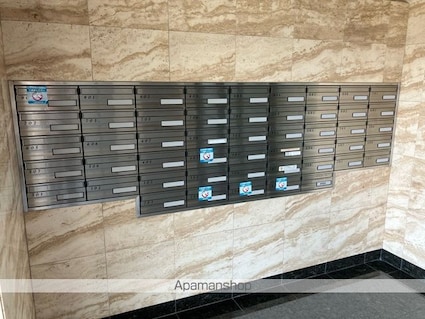 タロックス新居浜[2LDK/64.26m2]の共用部6