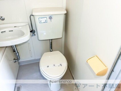 カーサジューロ[1R/16.82m2]のトイレ