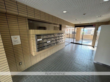 滋賀県大津市野郷原１丁目[2DK/53.07m2]のエントランス