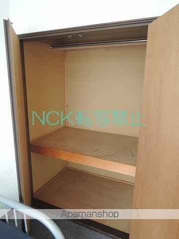 アパートメントワキザカの内装写真
