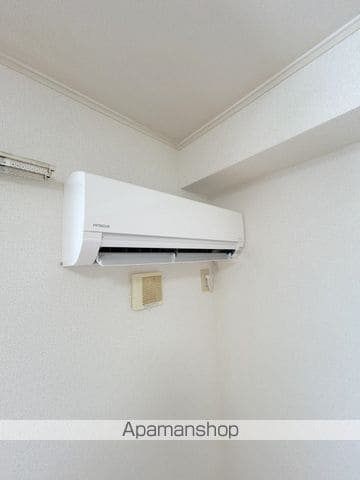 ボンヌジュルネの内装写真