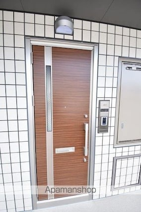 サザンクロスＢ[1R/27.61m2]の玄関2