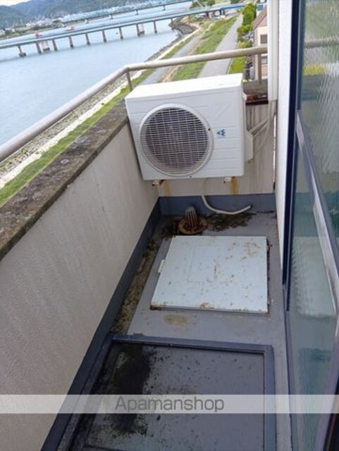 ジョイフル伝法橋[1R/13.5m2]のバルコニー