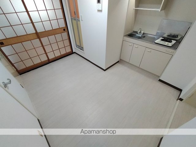 サンロイヤル諏訪の内装写真