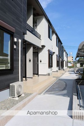 プリムヴェールＢ[1LDK/43.61m2]のエントランス1