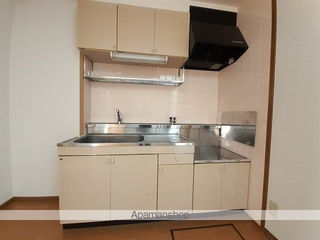 クレストヨコセキの内装写真
