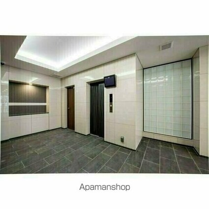 ４０６号室１２月中契約開始までＡＤ２　ＣＰ中ＳーＲＥＳＩＤ[1K/25.52m2]のロビー