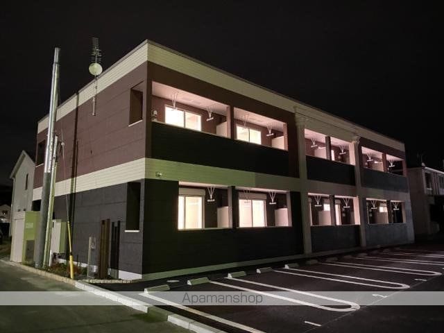 アンジュAの玄関写真