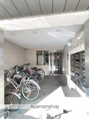 シャルマンフジ堺市弐番館の玄関写真