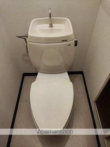 ビューラー広﨑IIの内装写真