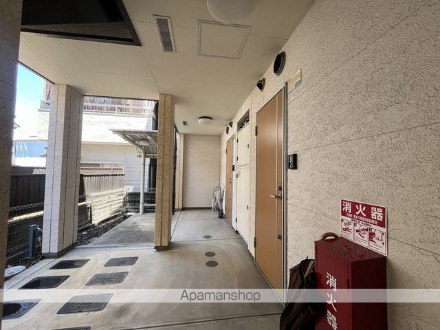 フジパレス堺鳳中I番館の玄関写真