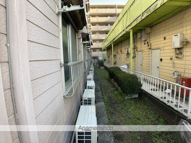 プラザ・ドゥ・デボン A棟の外観写真