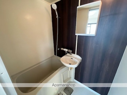 エミネンスコート瀬田[1R/23.02m2]のバス