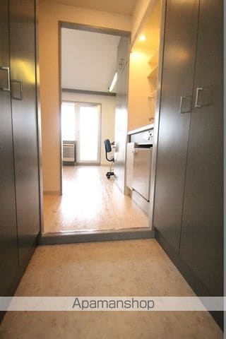 メイト緑地公園の内装写真